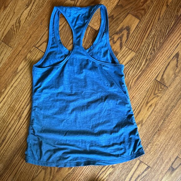 Vuori tank, size small - Picture 3 of 3